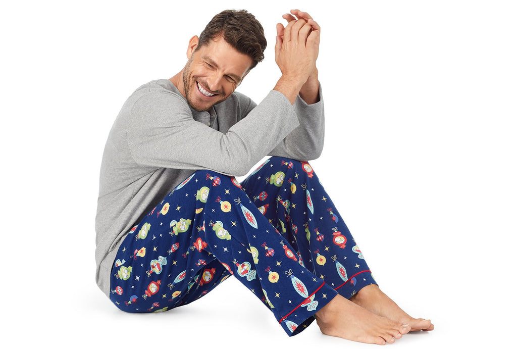 Snoopy® Ornaments Mens Stretch Henley PJ Set